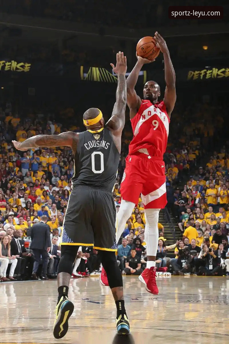 NBA季后赛半场狂胜47分 vs 乐鱼体育观赛体验：尼克斯队史之夜全记录